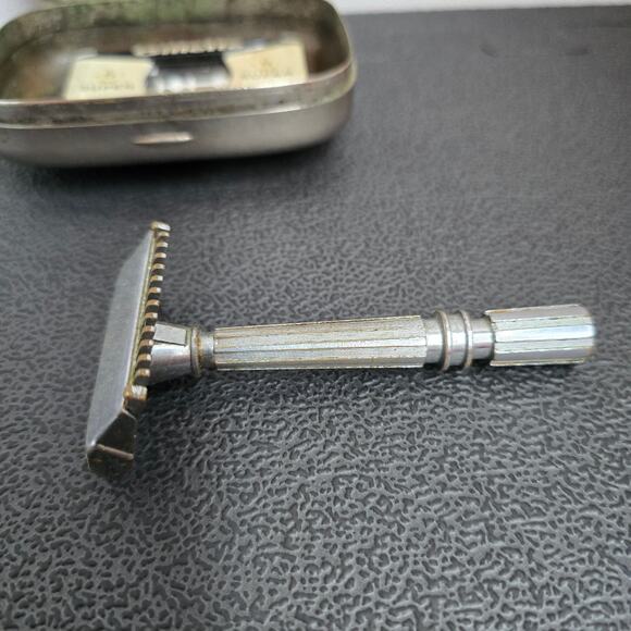 Antique Sterling Silver Gillette Shaving Kit – Vintage Collectible Grooming Set - Picture 3 of 7
